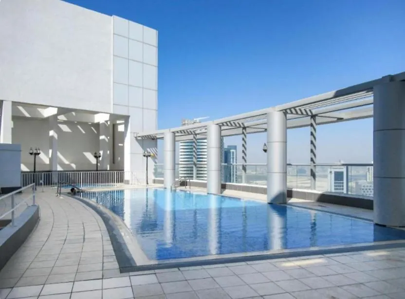 Serviced 1 Bed In Downtown - 5 Min To Dubai Mall Apartment